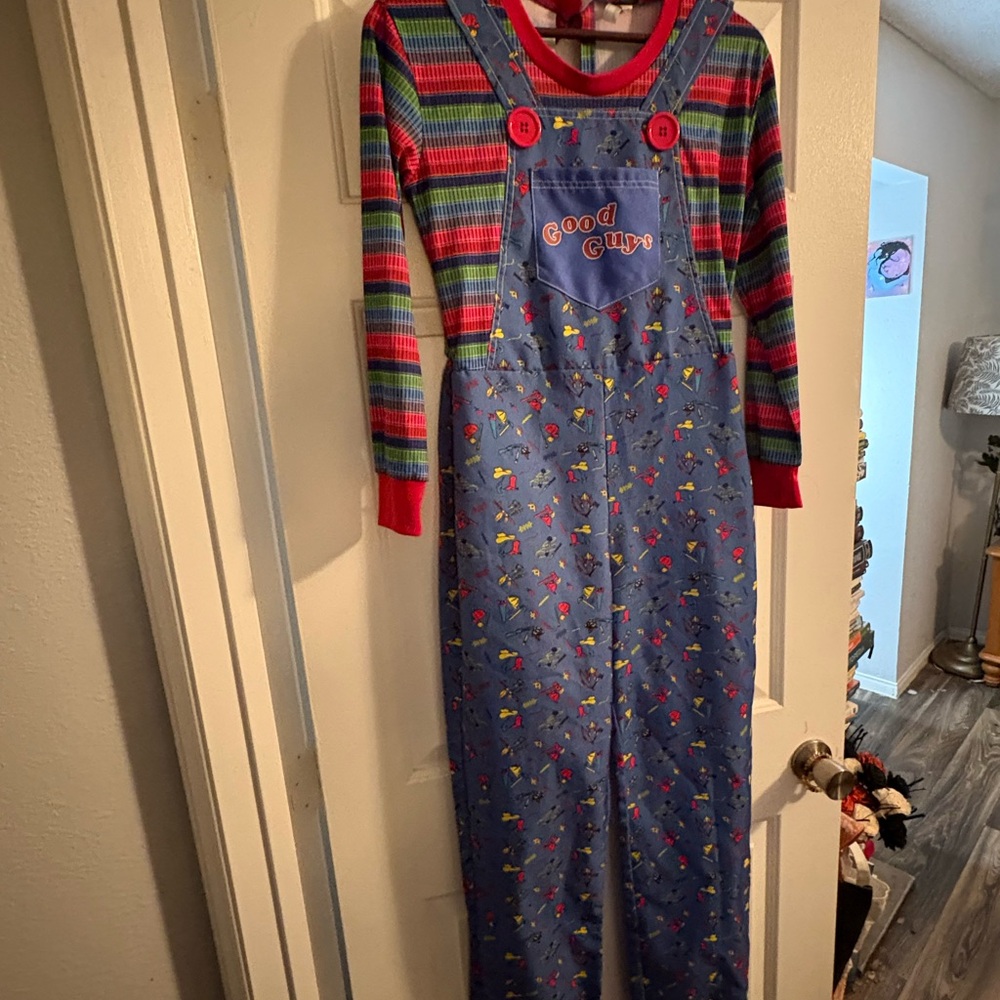 Women’s Small Chucky overalls
